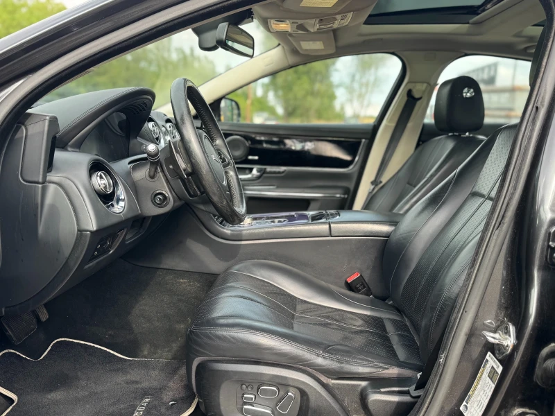 Jaguar Xj 3.0 V6/ПАНОР./ПОДГР./ОБДУХ./МЪРТВА ТОЧКА/MERIDIAN/, снимка 7 - Автомобили и джипове - 51428171