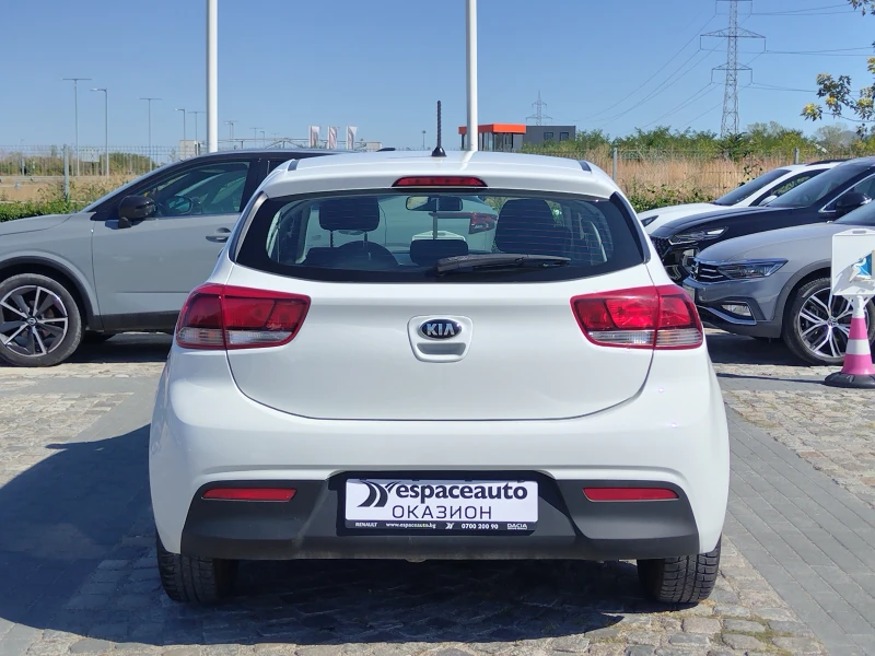 Kia Rio 1.2i/84 к.с, снимка 6 - Автомобили и джипове - 51810486
