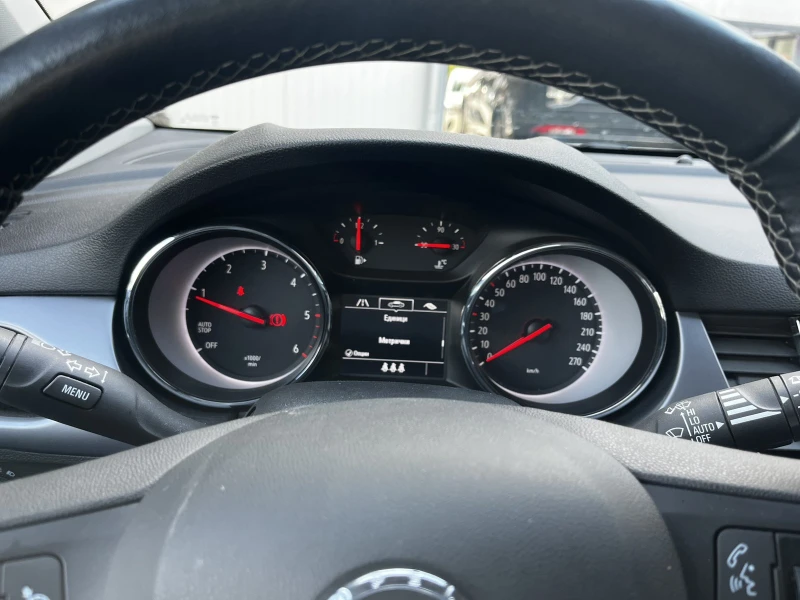 Opel Astra Sports Tourer, снимка 5 - Автомобили и джипове - 51935256