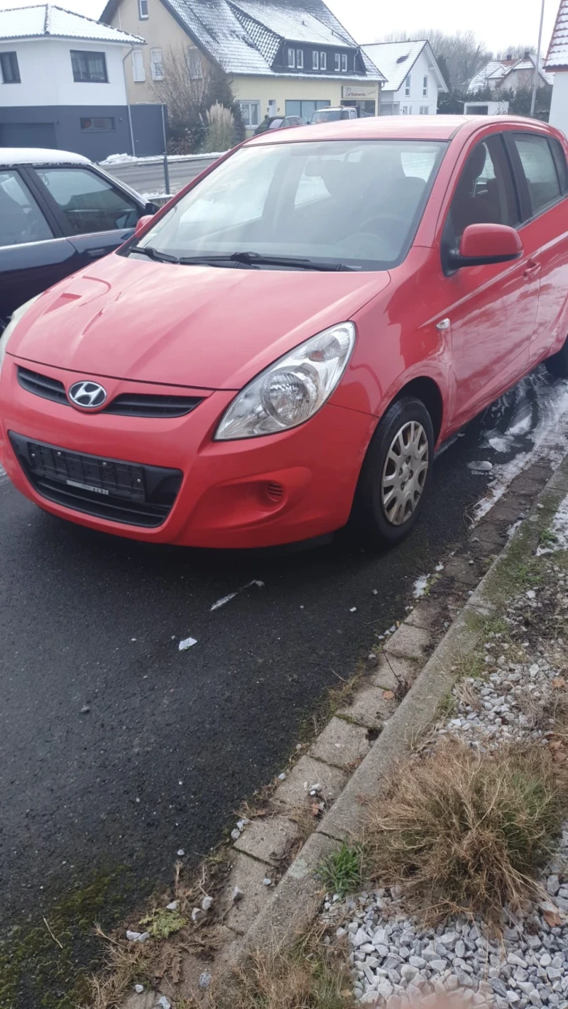 Hyundai I20 2011 ЕВРО 5, 1 собственик, 1.2 бензин, снимка 2 - Автомобили и джипове - 53260328