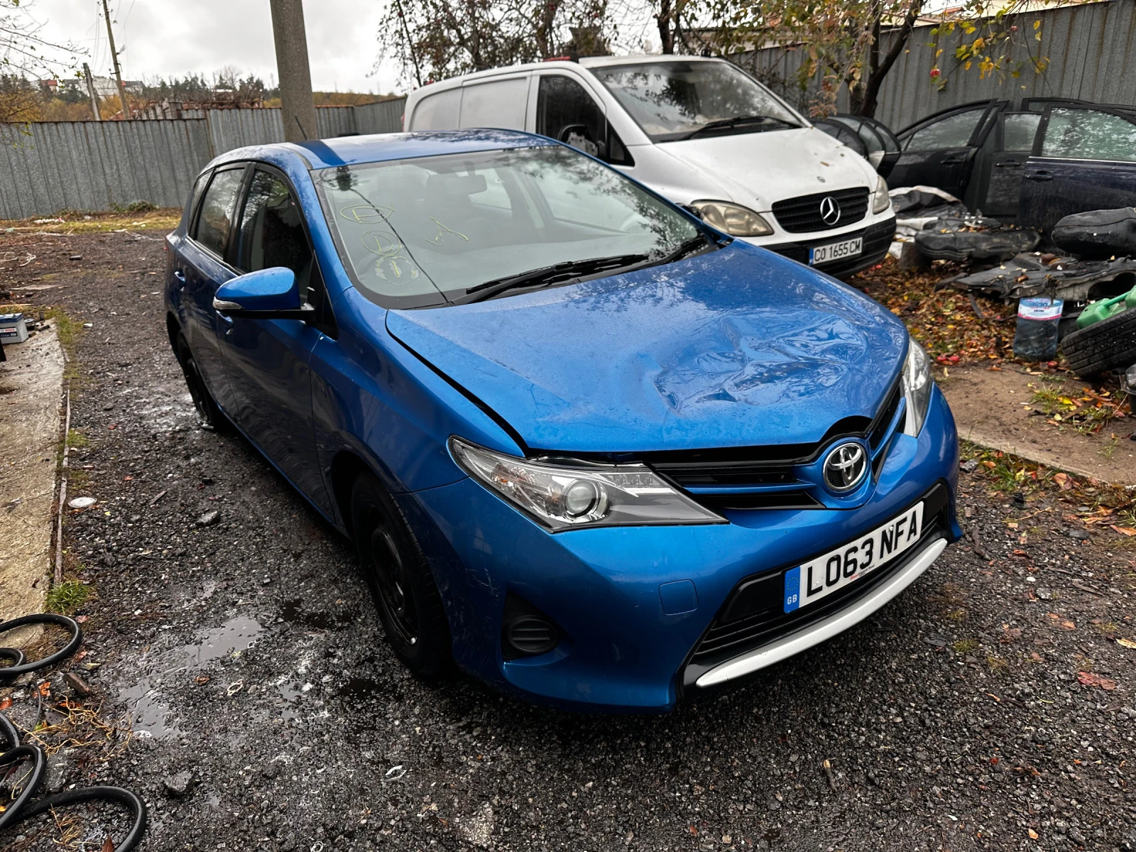 Toyota Auris 1.4 D-4D 90к.с  2015 НА ЧАСТИ, снимка 1