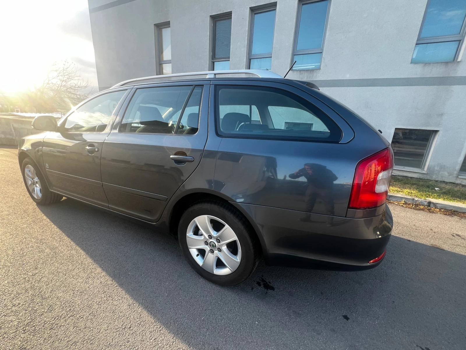 Skoda Octavia 1.6 - изображение 6