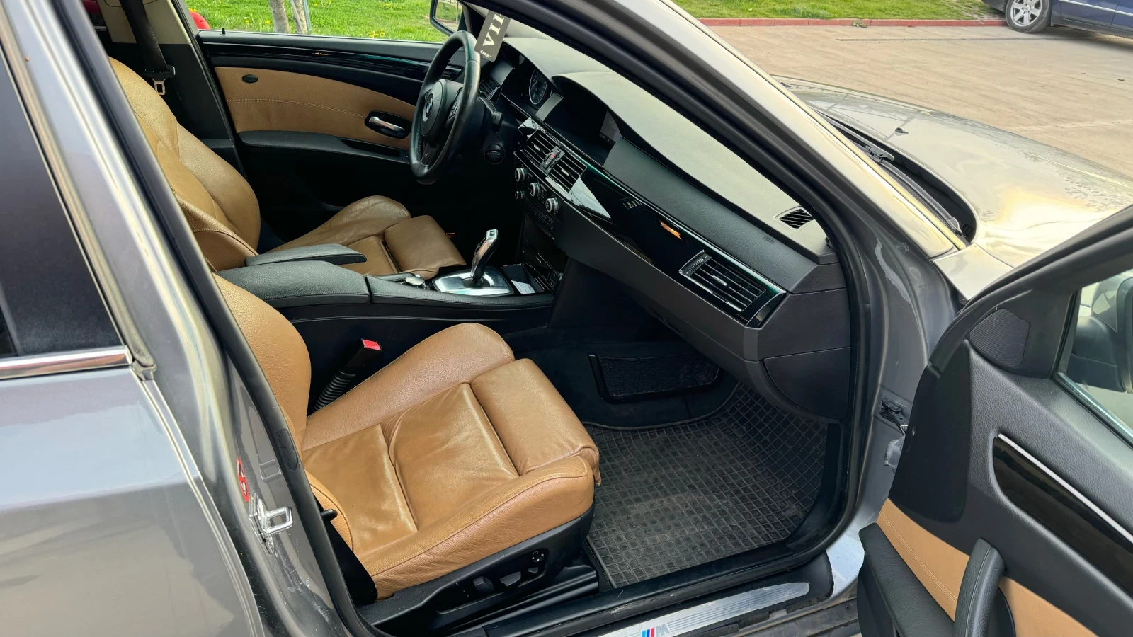 BMW 530 Exclusive  - изображение 7