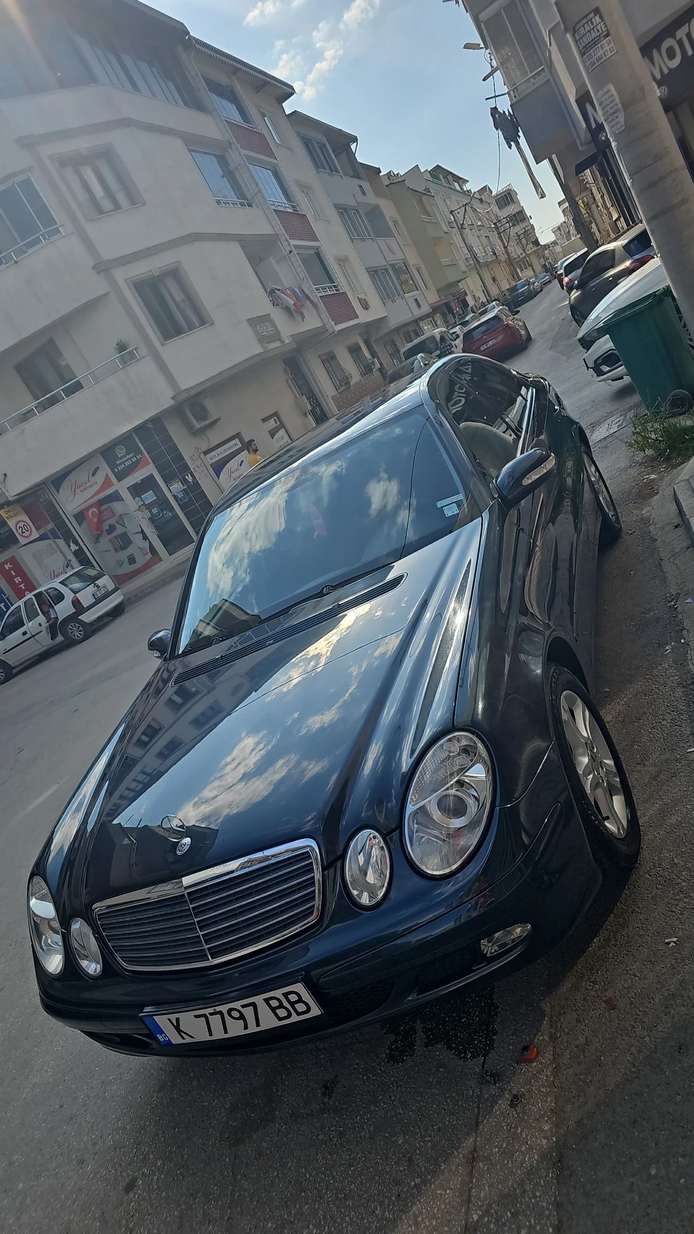 Mercedes-Benz E 270  - изображение 6