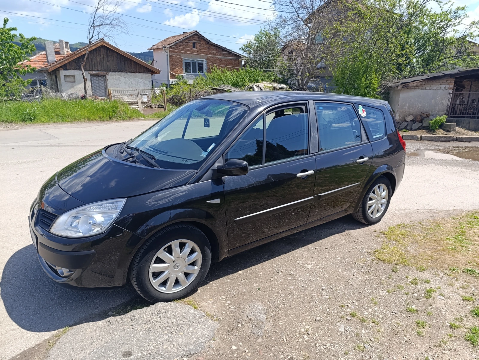 Renault Grand scenic 1.6 16V бензин-газ - изображение 2