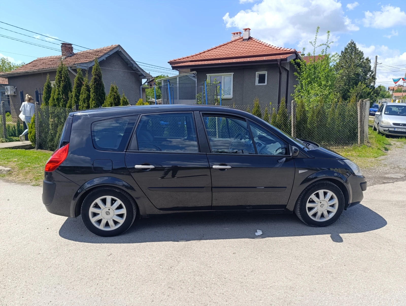 Renault Grand scenic 1.6 16V бензин-газ - изображение 3