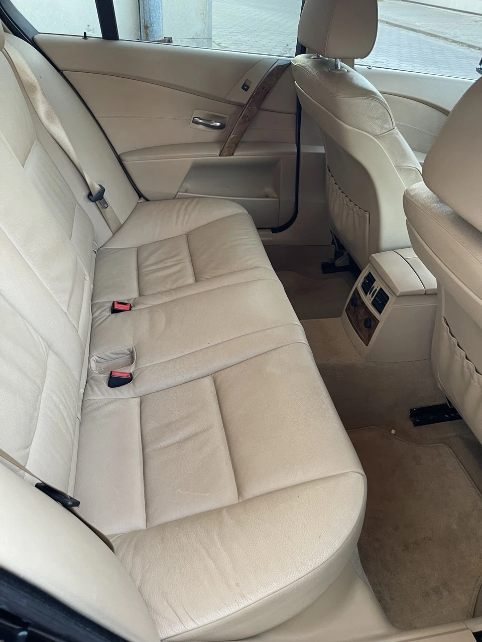 BMW 523  - изображение 10