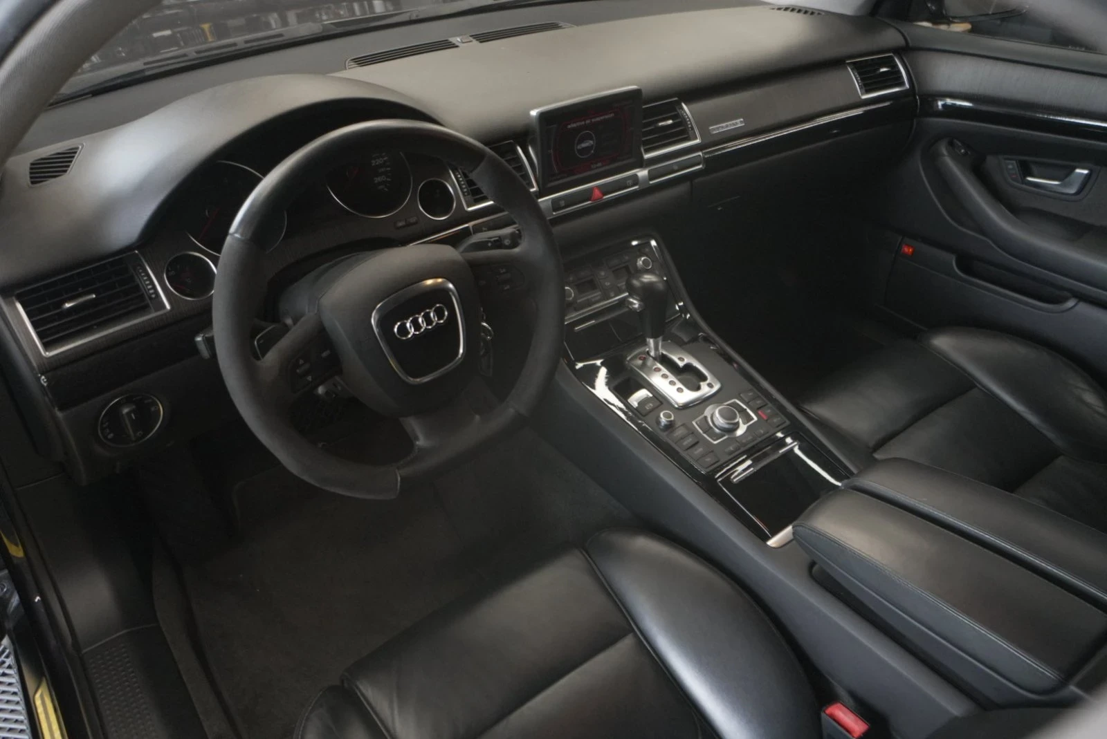 Audi A8 4.2tdi  , снимка 6 - Автомобили и джипове - 51050778