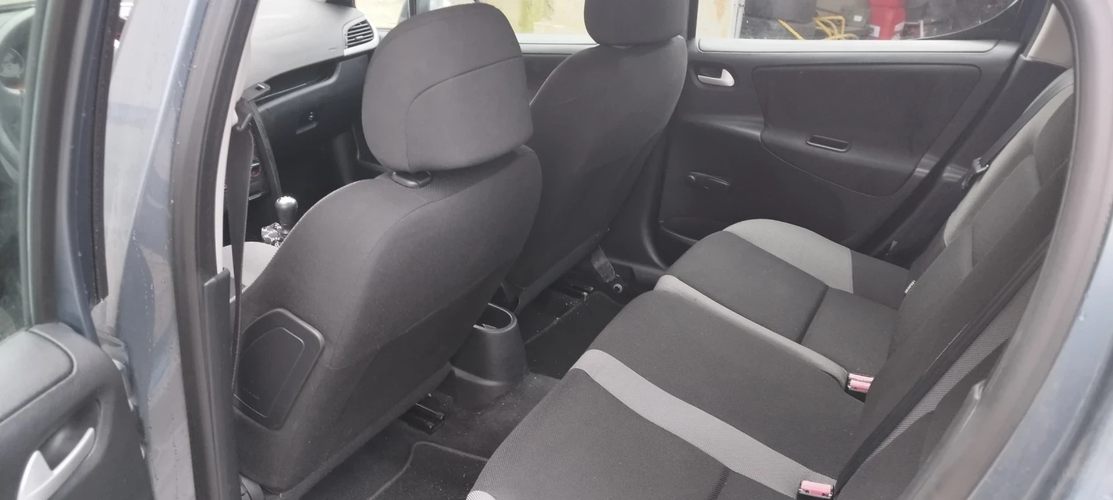 Peugeot 207  - изображение 6