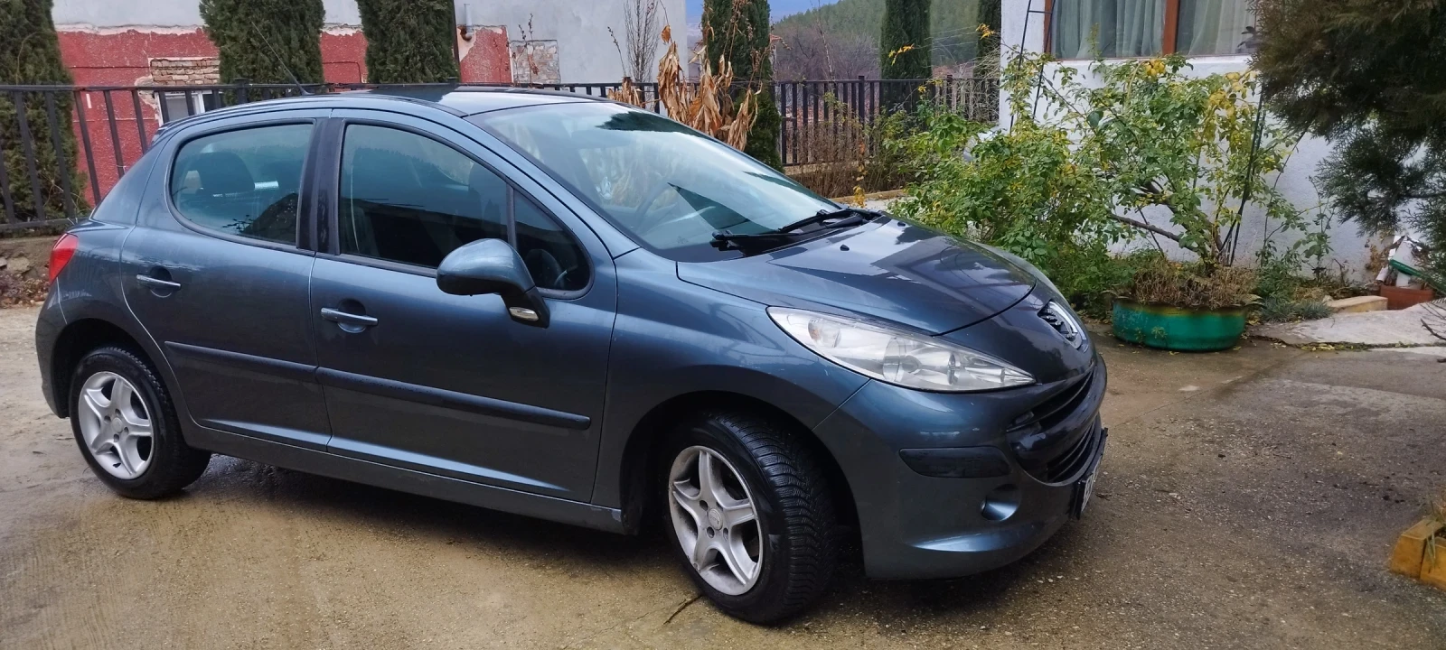 Peugeot 207  - изображение 2