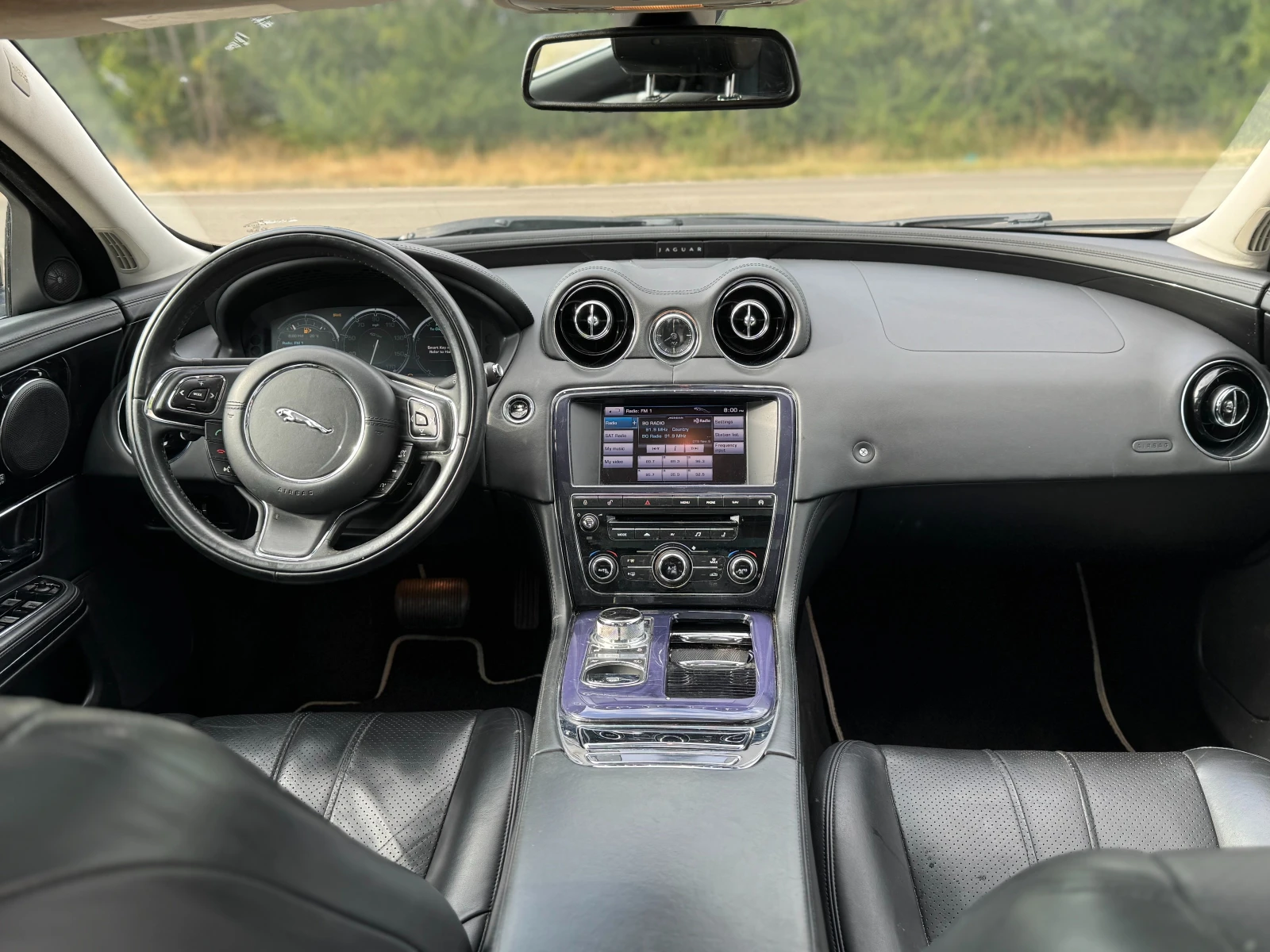 Jaguar Xj 3.0 V6/ПАНОР./ПОДГР./ОБДУХ./МЪРТВА ТОЧКА/MERIDIAN/ - изображение 6