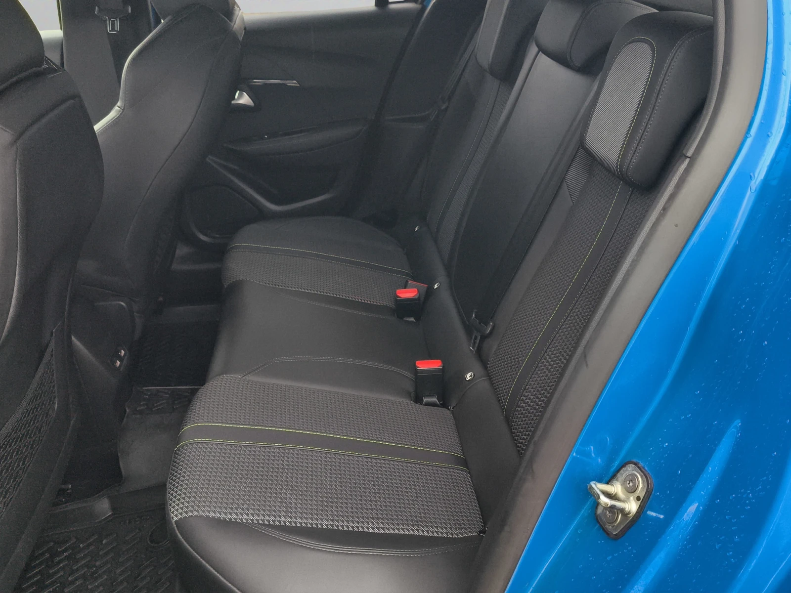 Peugeot 208 GT Line 1.2 PureTech 100 8 EURO 6 // 2001041 | Mobile.bg   12