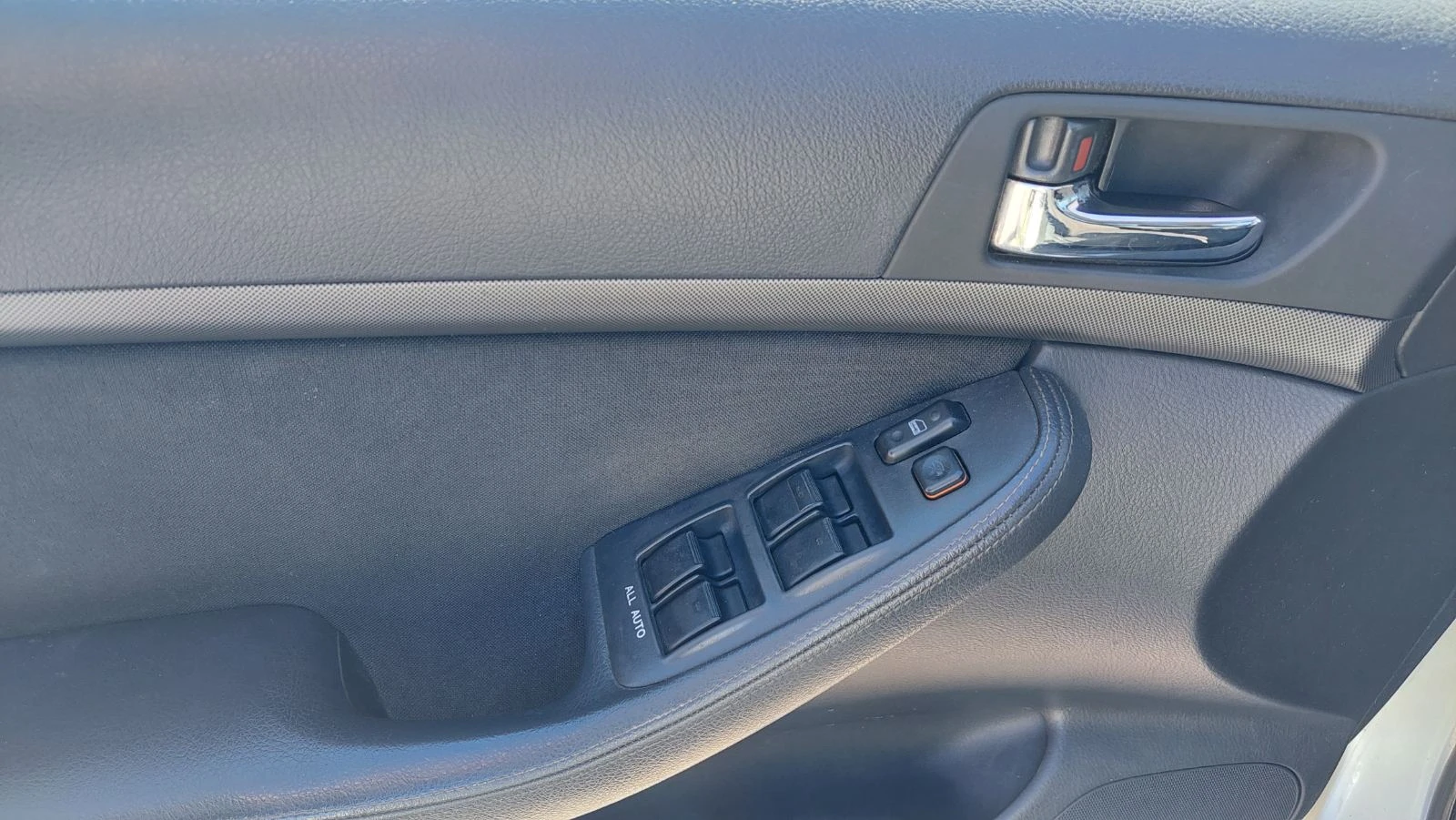 Toyota Avensis | Mobile.bg � ����������� 12