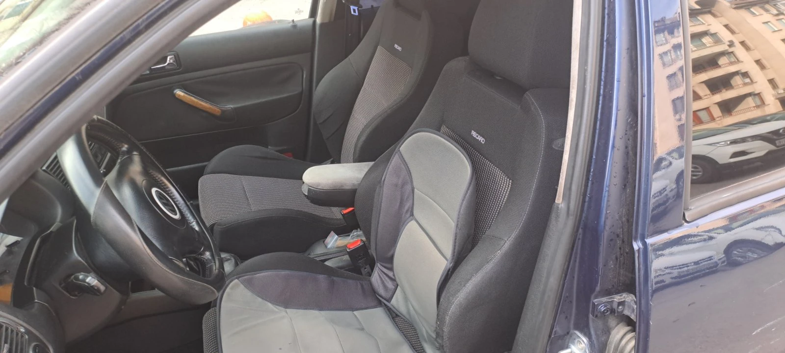 VW Golf IV, снимка 8 - Автомобили и джипове - 53728207