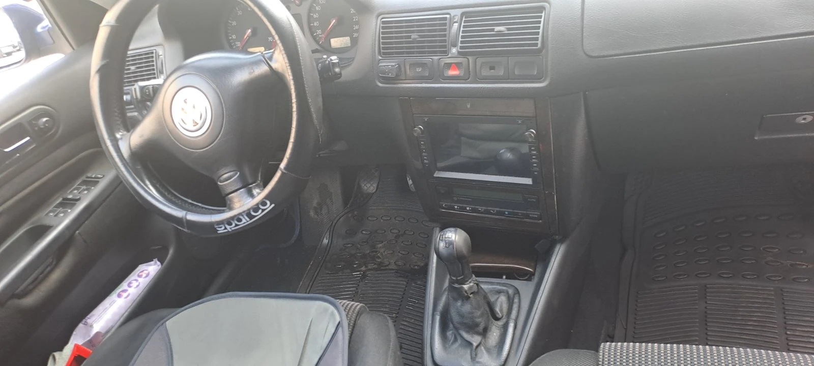 VW Golf IV, снимка 11 - Автомобили и джипове - 53728207