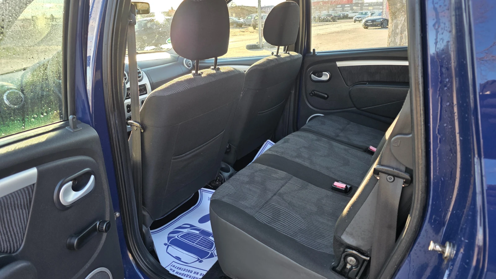 Dacia Logan 1.6i/87hp/УНИКАТ/FACE LIFT, снимка 7 - Автомобили и джипове - 53830973