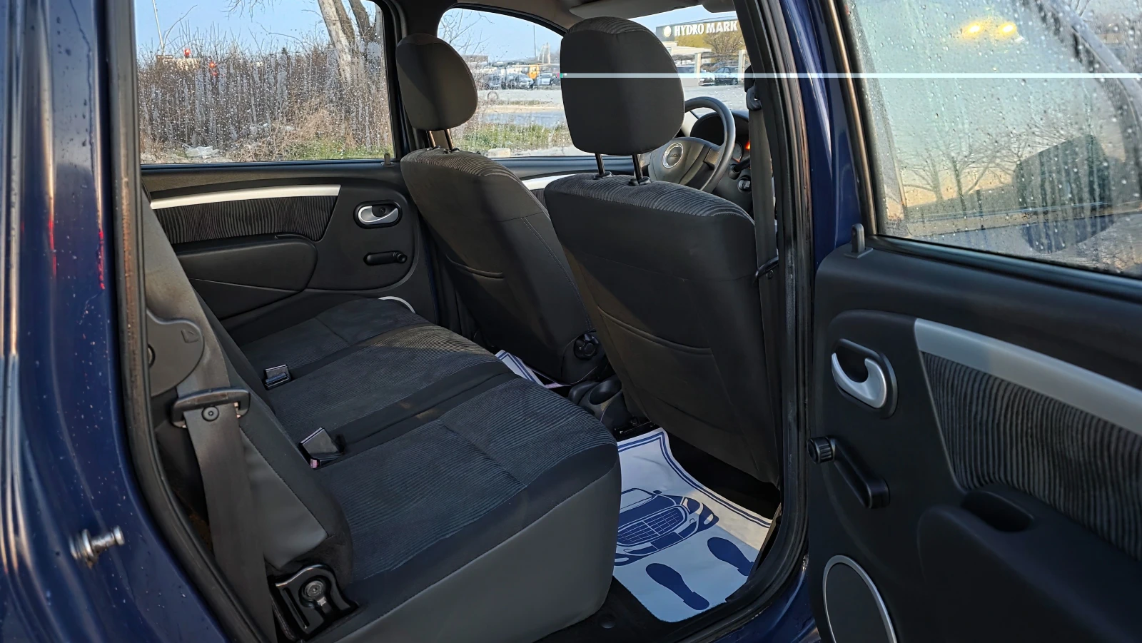 Dacia Logan 1.6i/87hp/УНИКАТ/FACE LIFT, снимка 8 - Автомобили и джипове - 53830973