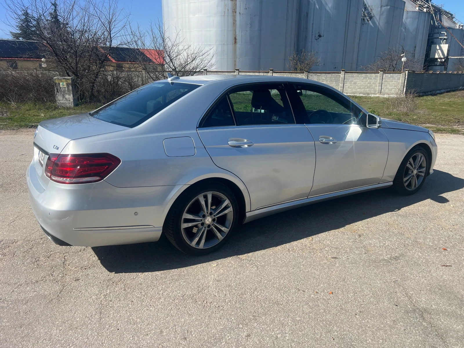 Mercedes-Benz E 220 W212 start/stop, снимка 4 - Автомобили и джипове - 53833875