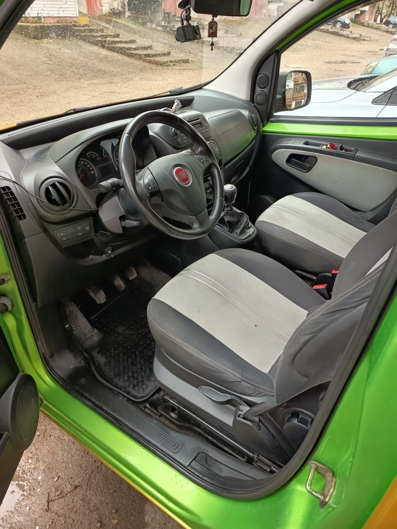 Fiat Qubo 1.4 бензин метан, снимка 3 - Автомобили и джипове - 54016123