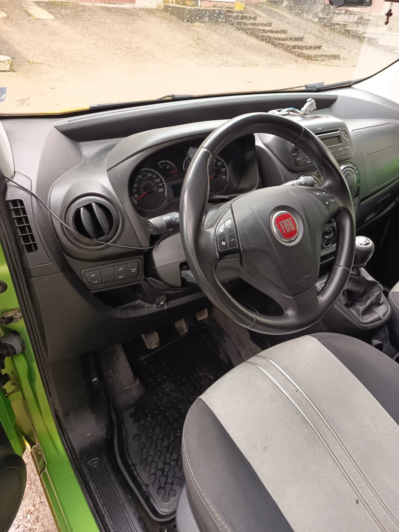 Fiat Qubo 1.4 бензин метан, снимка 5 - Автомобили и джипове - 54016123