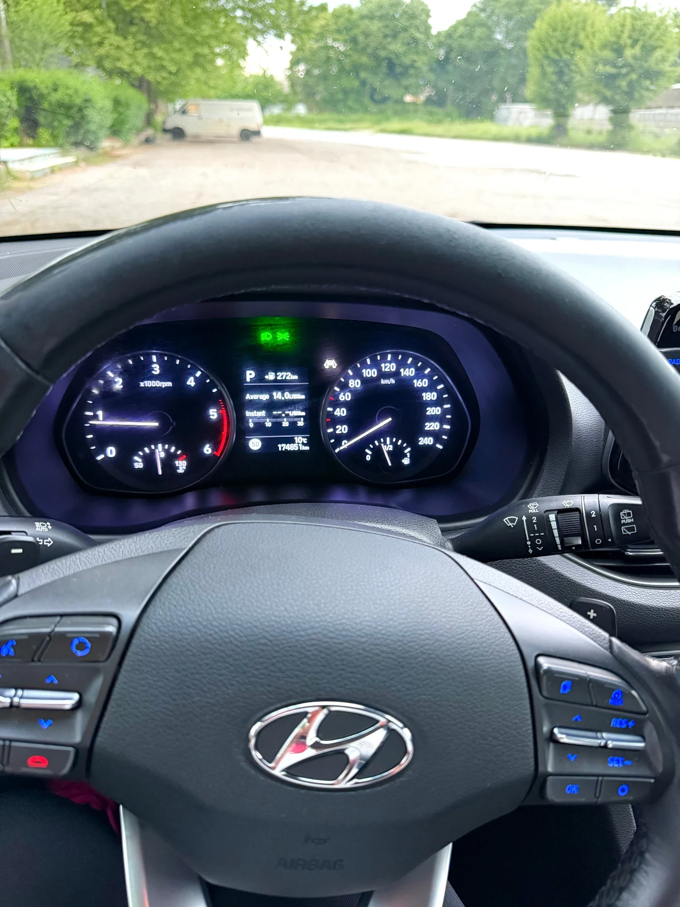 Hyundai I30 1.6 CRDI, снимка 5 - Автомобили и джипове - 54383676