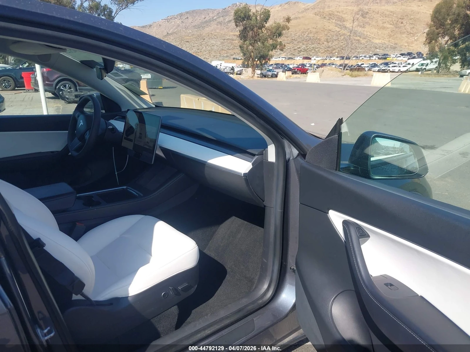Tesla Model Y | Mobile.bg � ����������� 5
