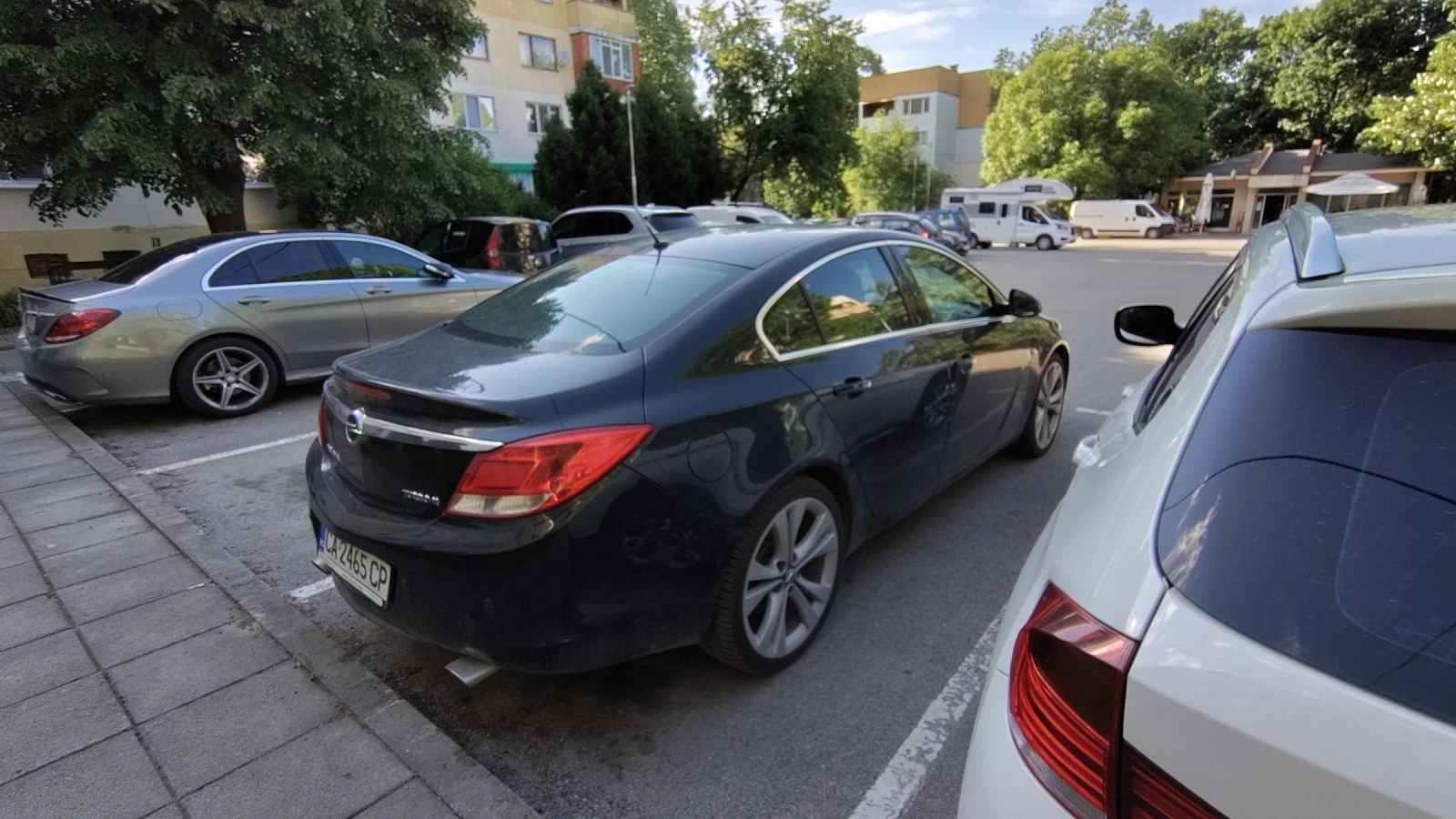 Opel Insignia 2.0 turbo 4x4, снимка 8 - Автомобили и джипове - 54695227