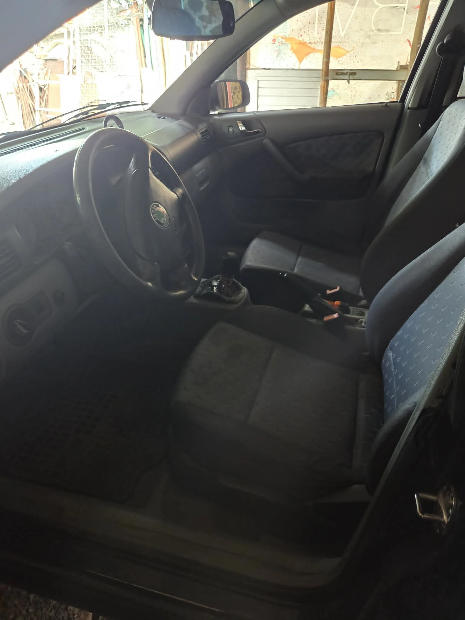 Skoda Octavia 1.9 TDI, снимка 7 - Автомобили и джипове - 55175607