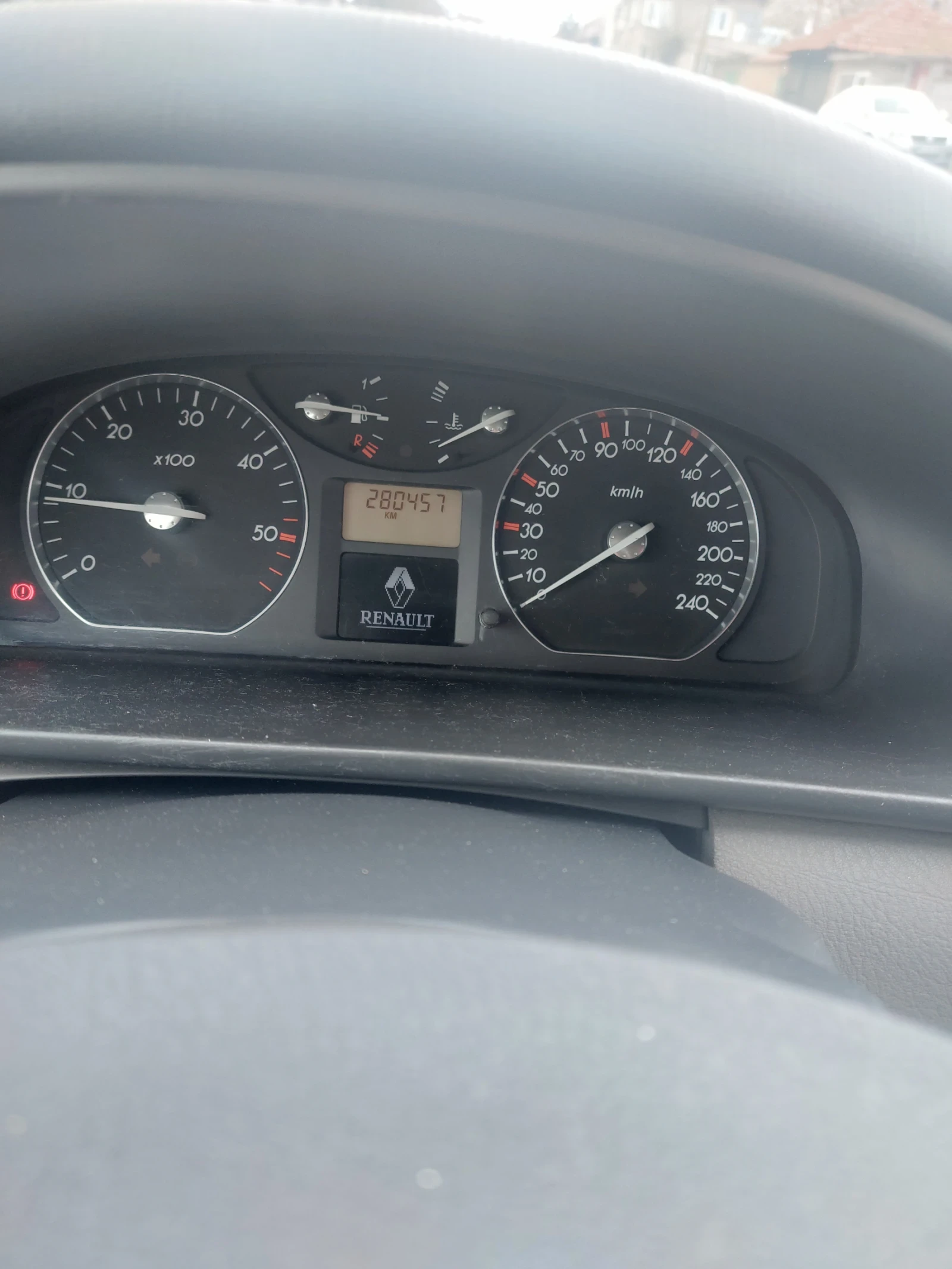 Renault Laguna, снимка 6 - Автомобили и джипове - 55332271