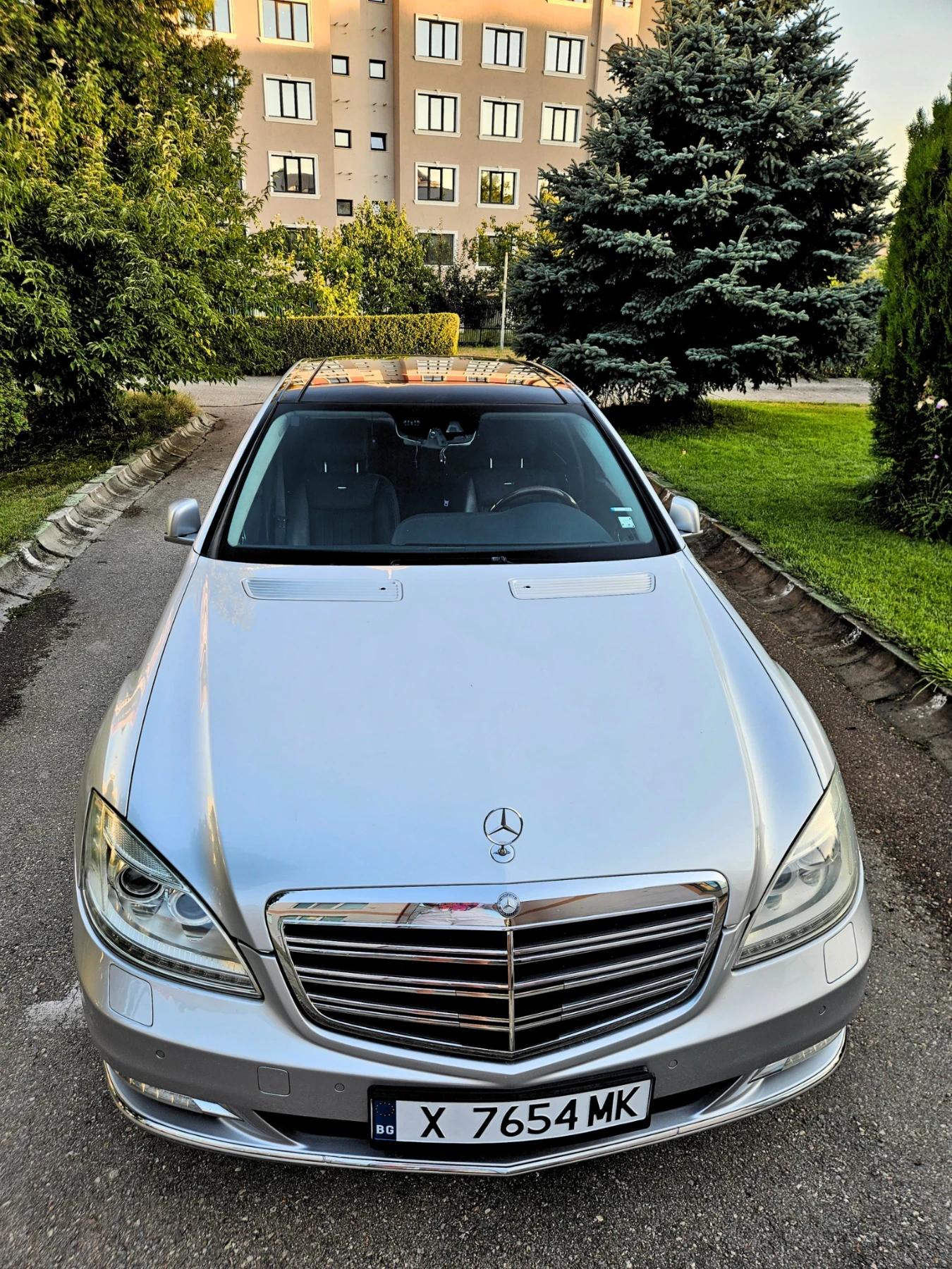 Mercedes-Benz S 600 V12* LONG* SOFT CLOSE* 3X TV* ОБДУХ* ПОДГРЕВ* , снимка 2 - Автомобили и джипове - 55994997