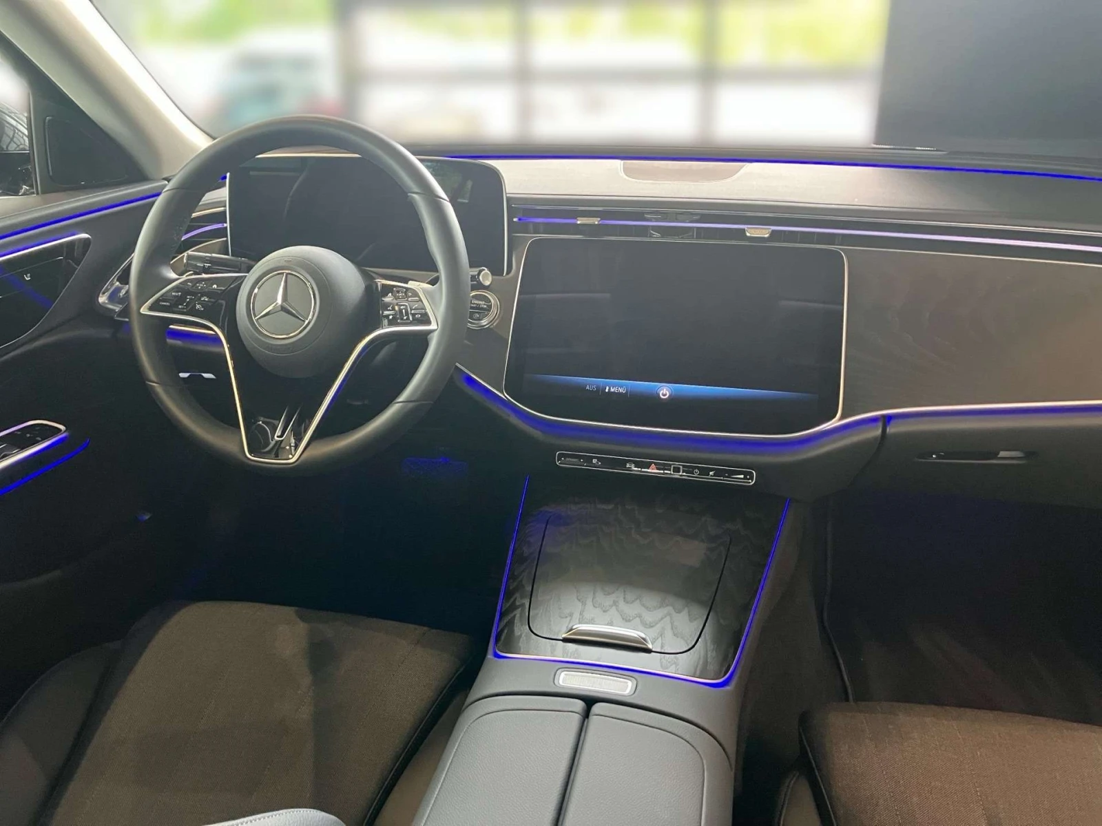 Mercedes-Benz E 220 d, снимка 11 - Автомобили и джипове - 56551133