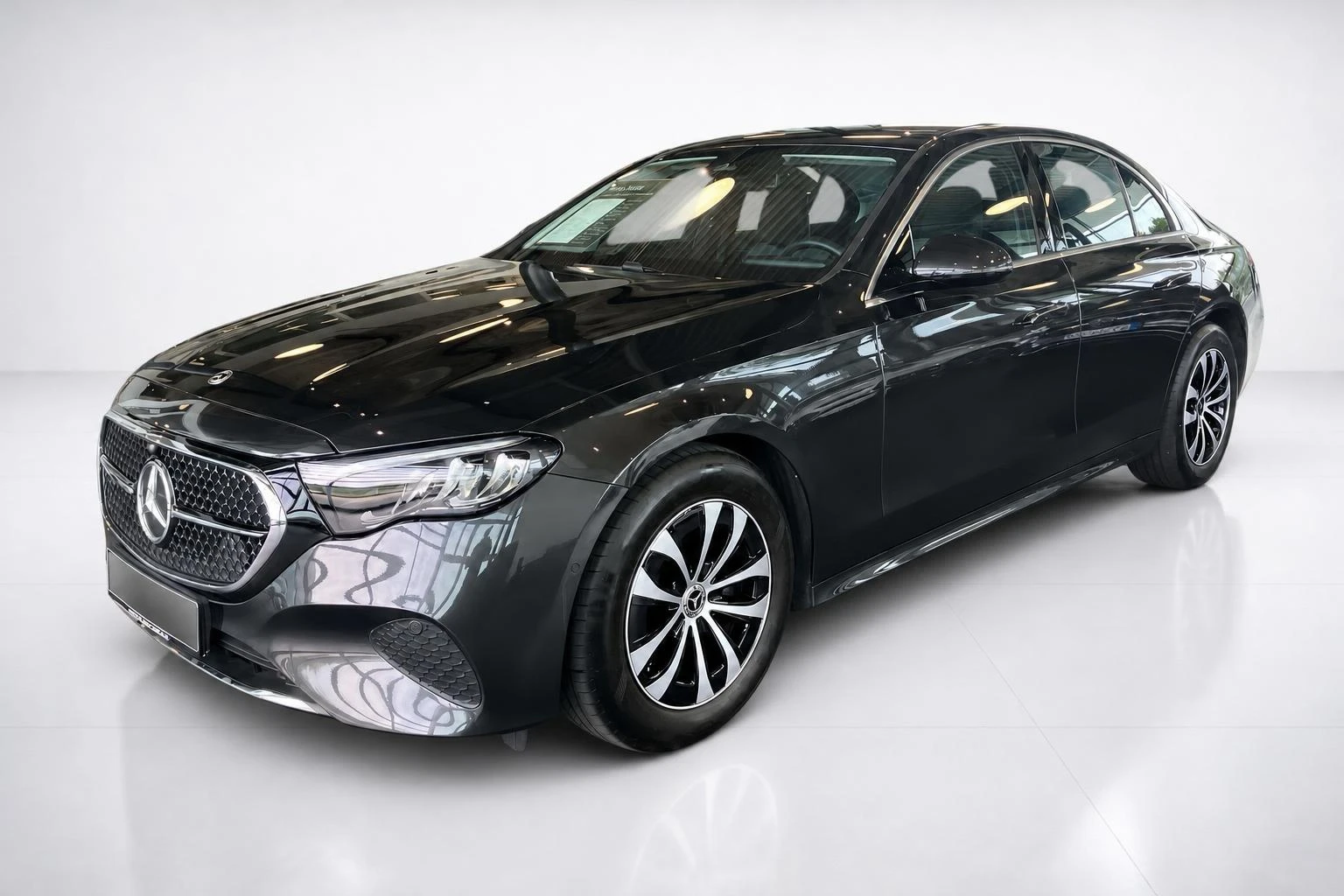 Mercedes-Benz E 220 d, снимка 8 - Автомобили и джипове - 56551133