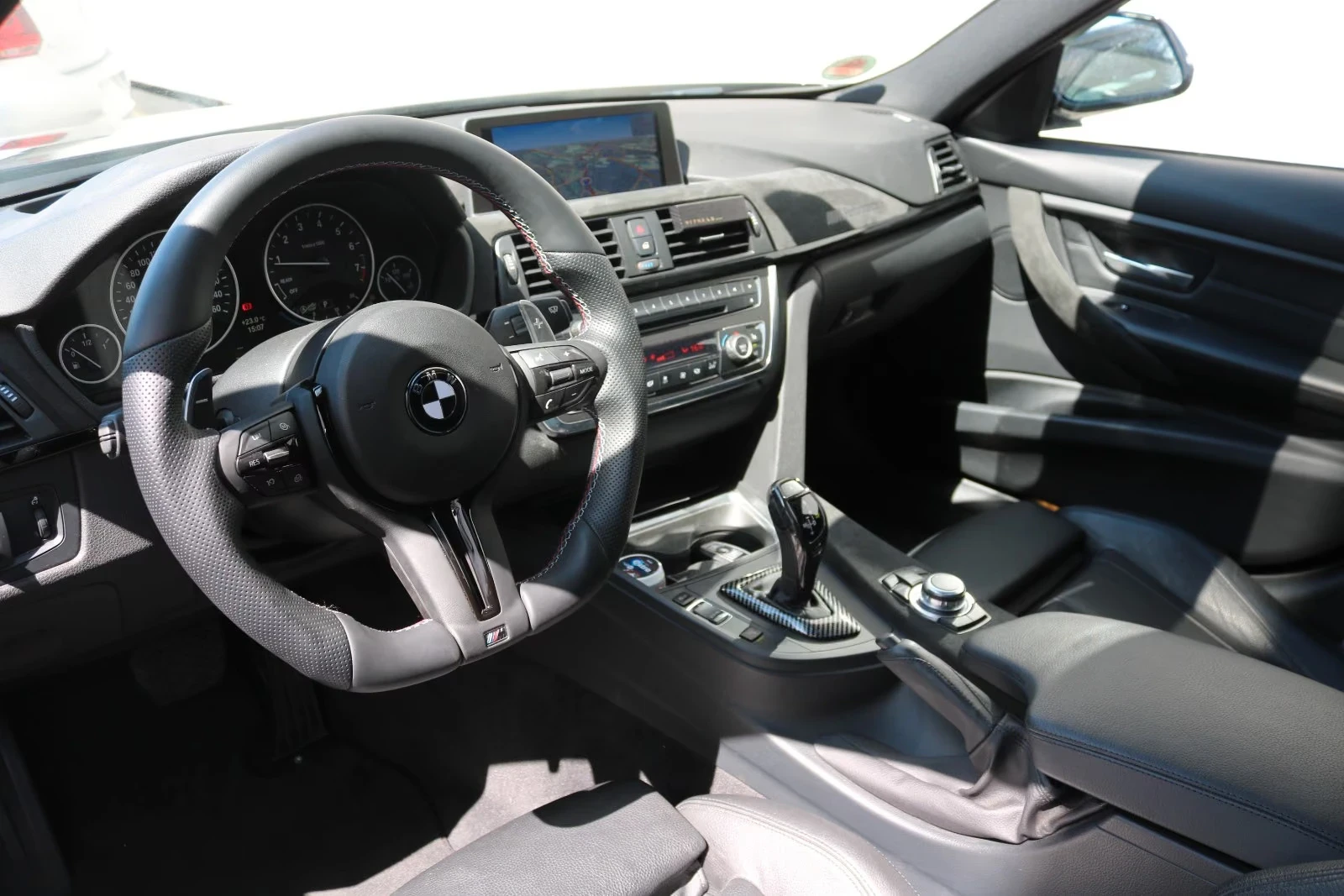 BMW 340 i, снимка 5 - Автомобили и джипове - 56721919