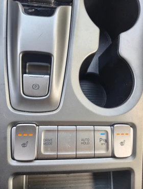 Hyundai Kona 64KWh* SOH 100%* BLUE LINK* DISTRONIC* Tермопомпа*, снимка 12