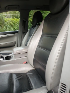 Porsche Cayenne 4.5 S - Naturally aspirated V8, снимка 10