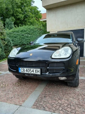Porsche Cayenne 4.5 S - Naturally aspirated V8, снимка 2