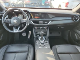 Alfa Romeo Stelvio CARFAX* АВТОФИНАНСИРАНЕ БЕЗ ПЪРВОНАЧАЛНА ВНОСКА, снимка 9