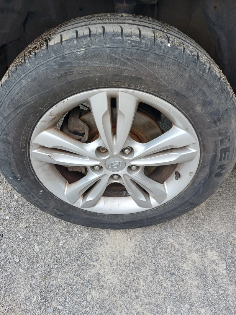 Hyundai IX35 2.0crdi-184кс на части, снимка 9 - Автомобили и джипове - 50577382
