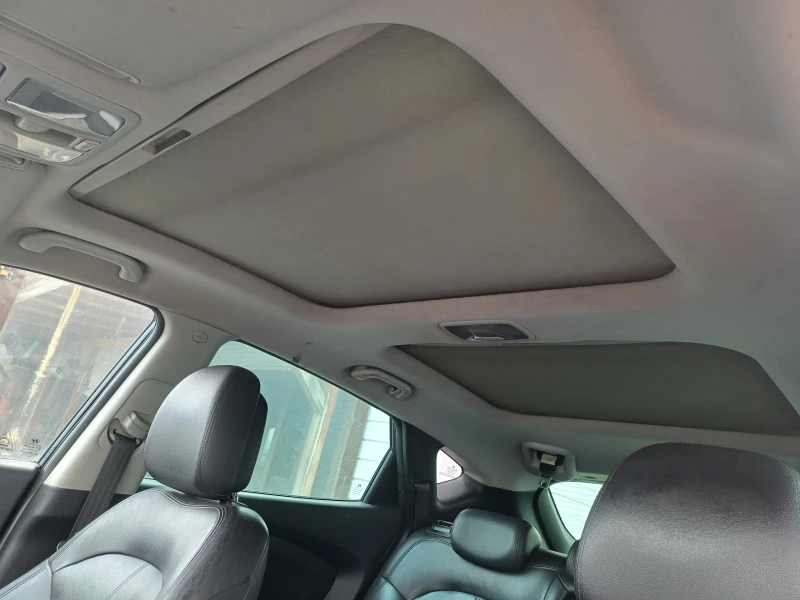 Hyundai IX35 2.0crdi-184кс на части, снимка 8 - Автомобили и джипове - 50577382