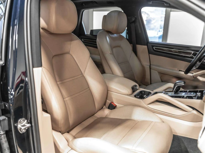 Porsche Cayenne * Type 9YA * CARFAX * ЦЕНА ДО БГ, снимка 12 - Автомобили и джипове - 53418934