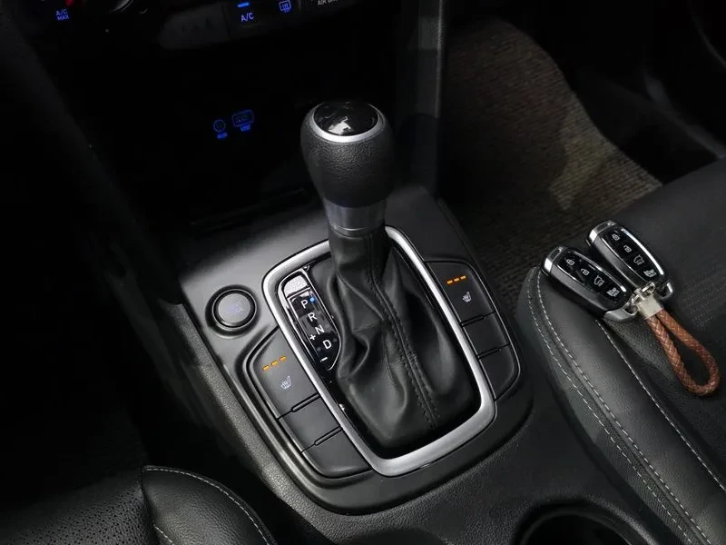 Hyundai Kona 1.6 - САМО 30% АВАНС, снимка 9 - Автомобили и джипове - 56305036