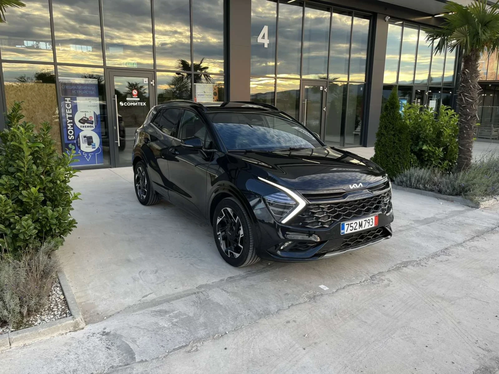 Kia Sportage 1.6 T-GDI HYBRID/ GT LINE/ Full - изображение 8
