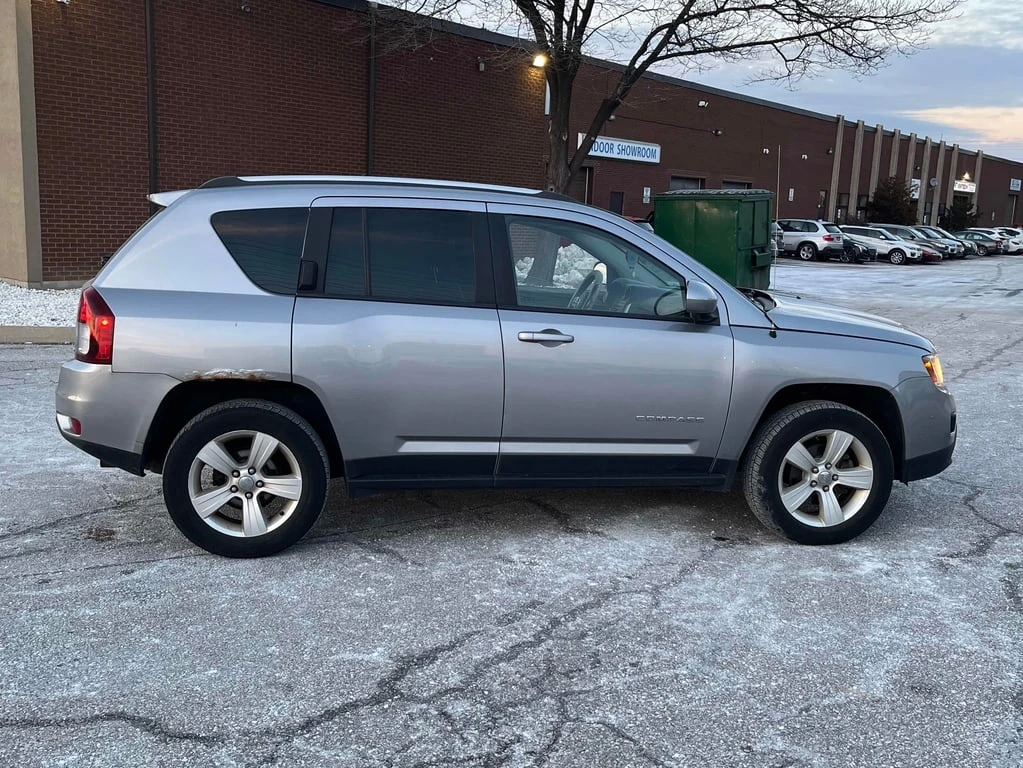 Jeep Compass * High Altitude Edition * CARFAX * БЕЗ ПЪРВОНАЧАЛН - изображение 3