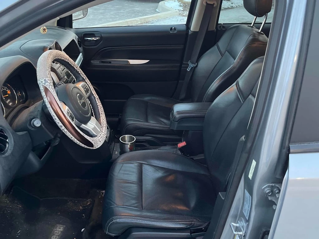 Jeep Compass * High Altitude Edition * CARFAX * ��� ����������� | Mobile.bg � ����������� 15