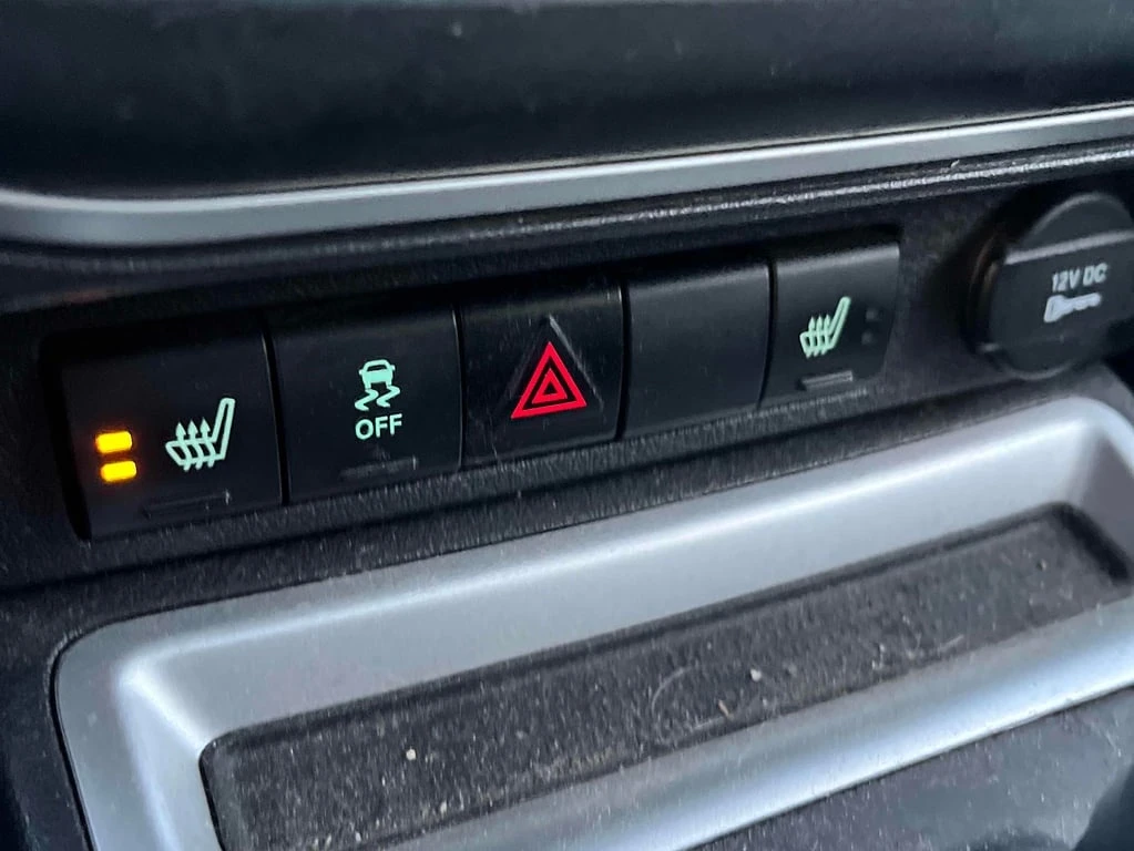 Jeep Compass * High Altitude Edition * CARFAX * ��� ����������� | Mobile.bg � ����������� 13