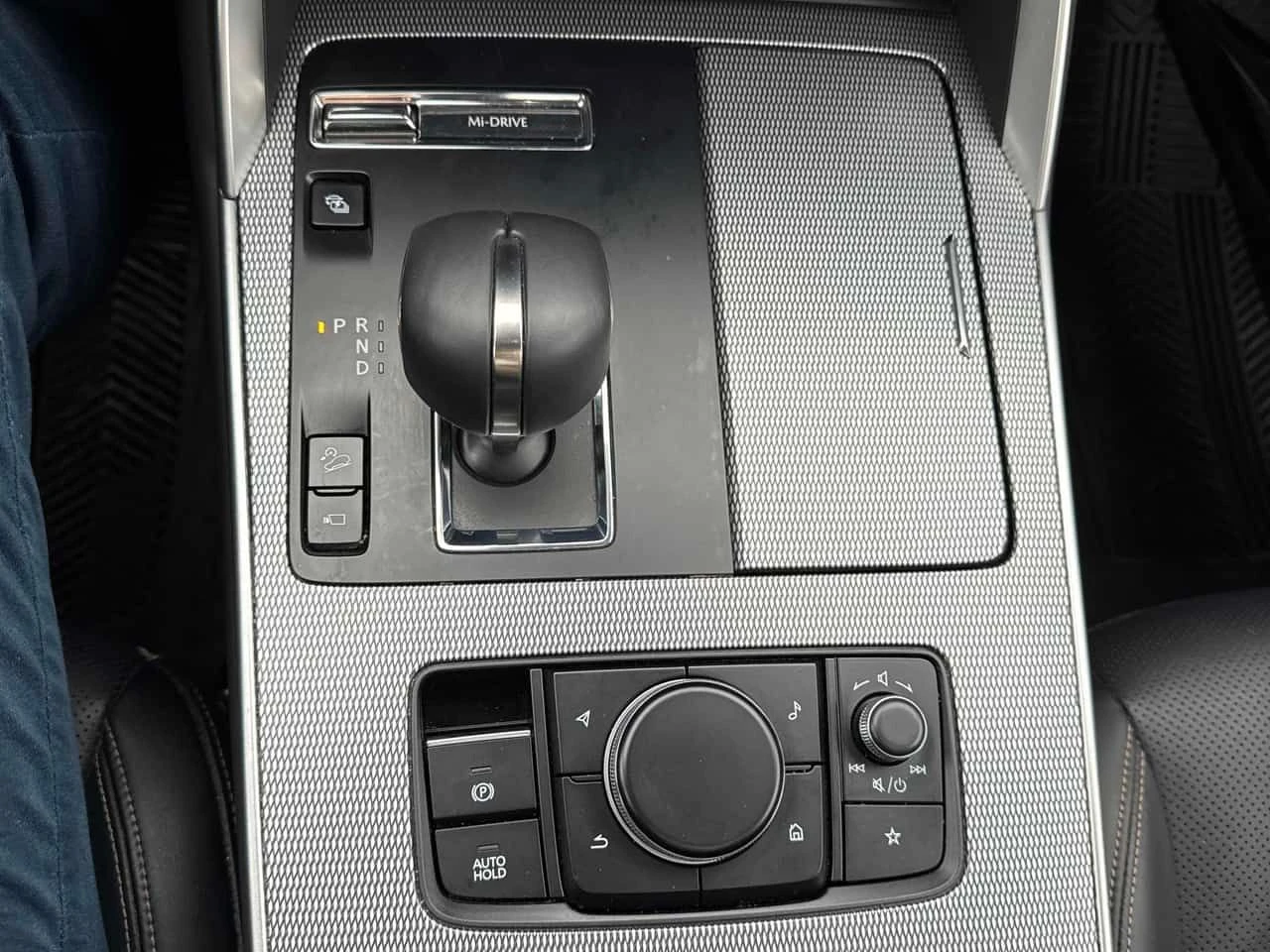 Mazda CX-80 CX-70 PHEV GT CARFAX, снимка 14 - Автомобили и джипове - 53827760