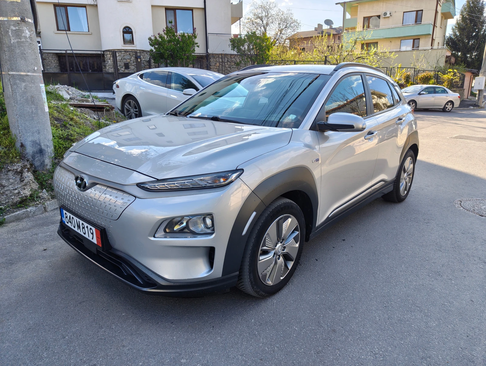 Hyundai Kona 64KWh* SOH 100%* BLUE LINK* DISTRONIC* Tермопомпа*