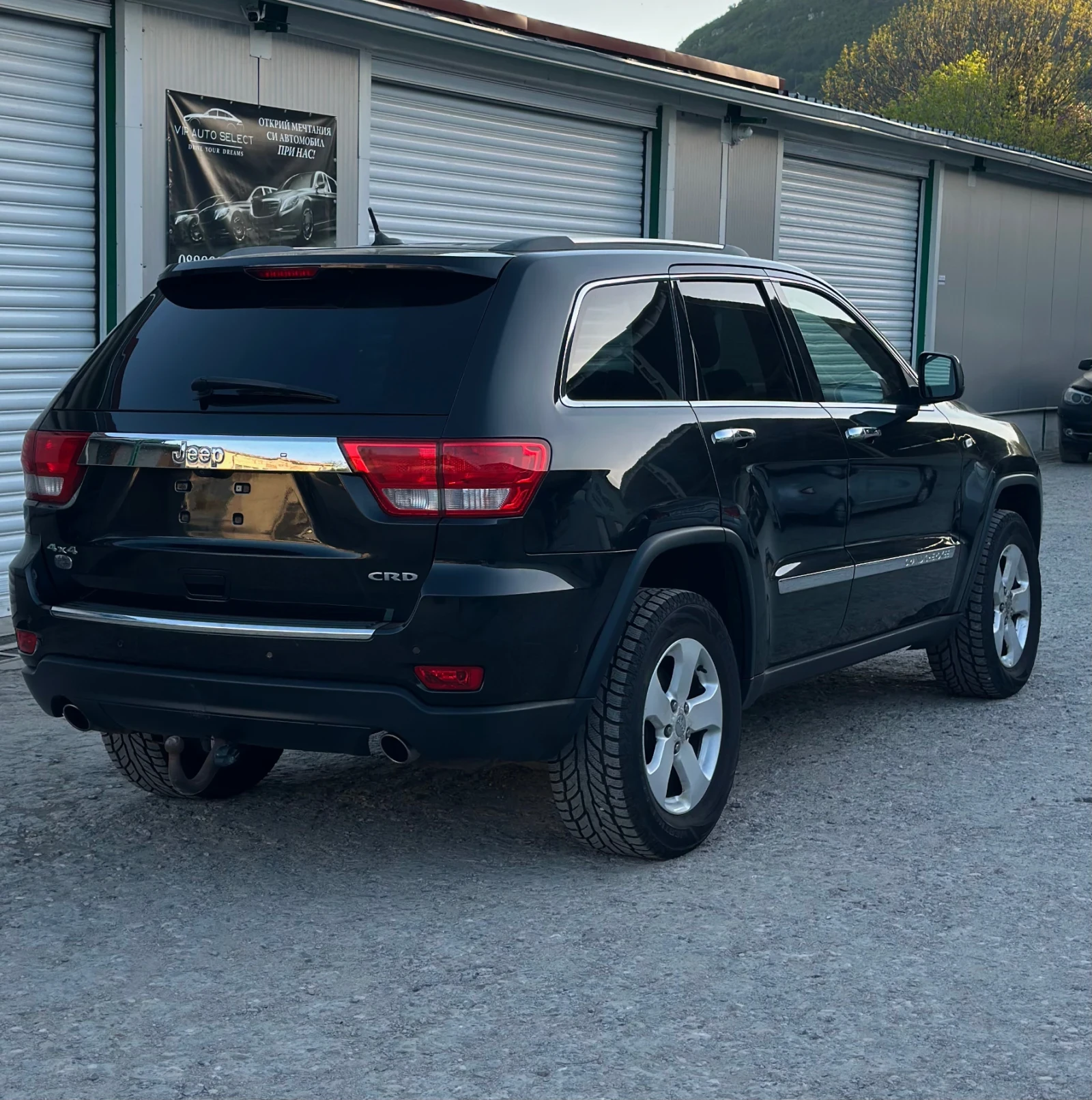 Jeep Grand cherokee 3.0 CRD FULL, снимка 6 - Автомобили и джипове - 54424557