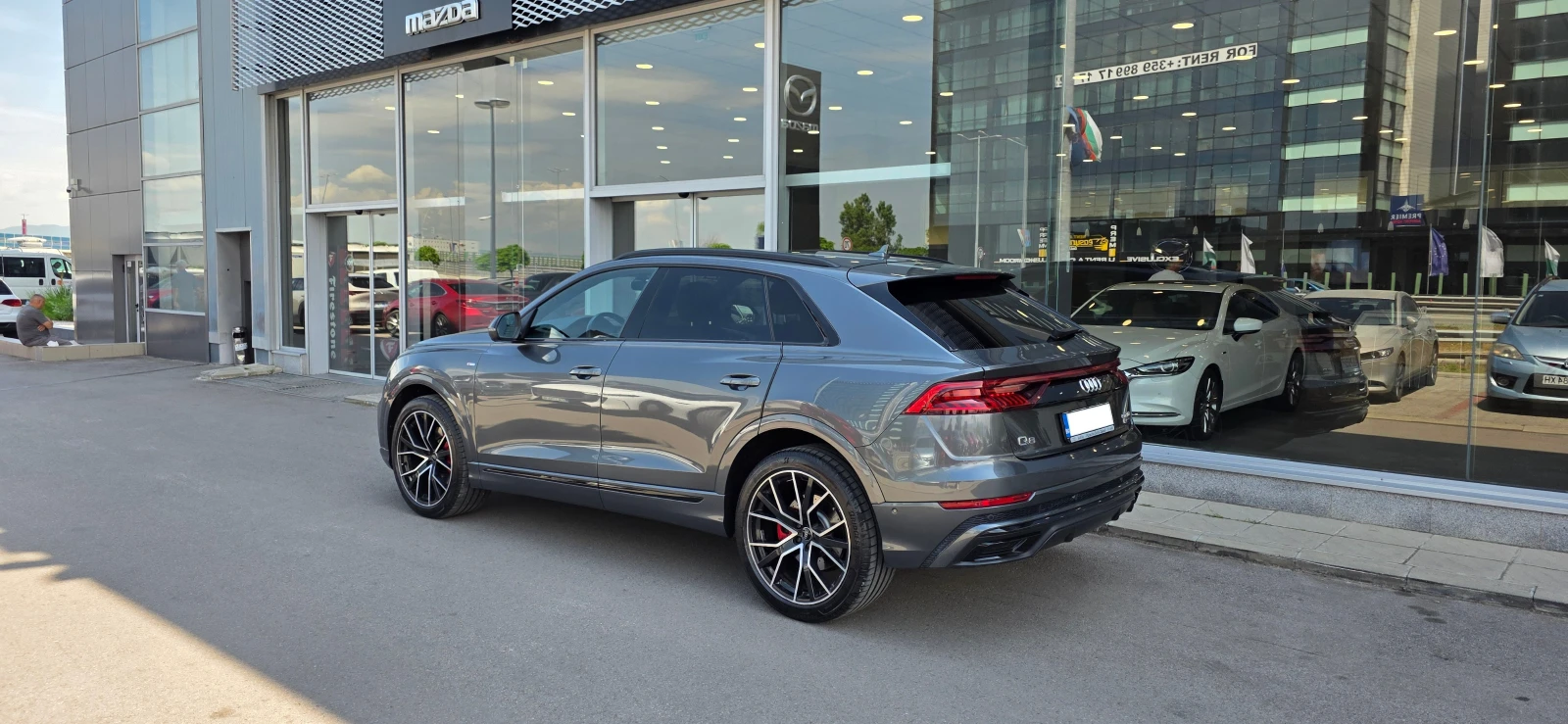 Audi Q8 50 TDI, снимка 3 - Автомобили и джипове - 54765975