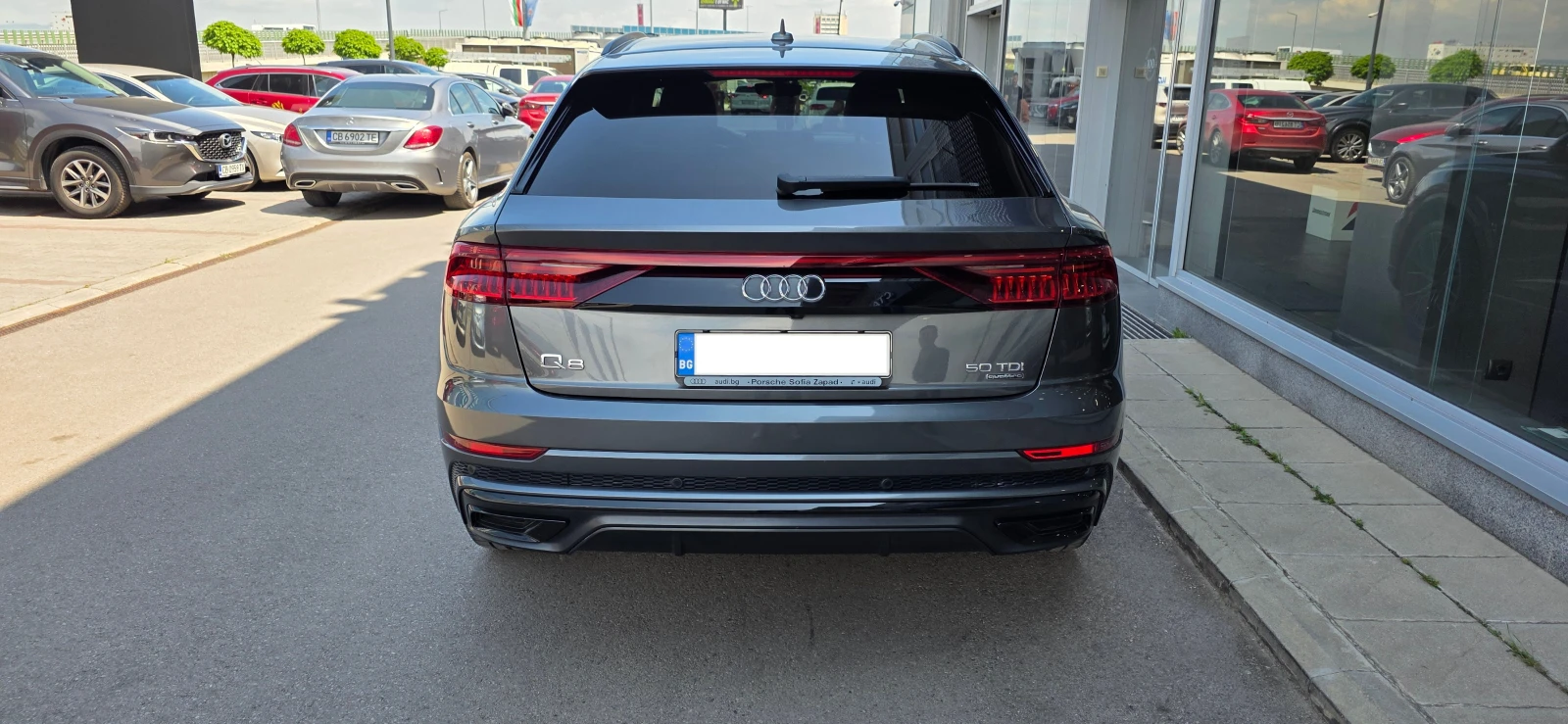 Audi Q8 50 TDI, снимка 4 - Автомобили и джипове - 54765975